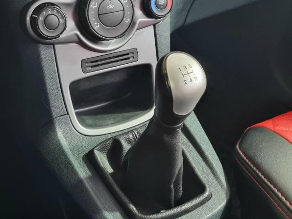 Ford Fiesta Mk6 с пробегом 2009 года, цена 399 000 рублей, 269120 км, хэтчбек, Автокод Объявления