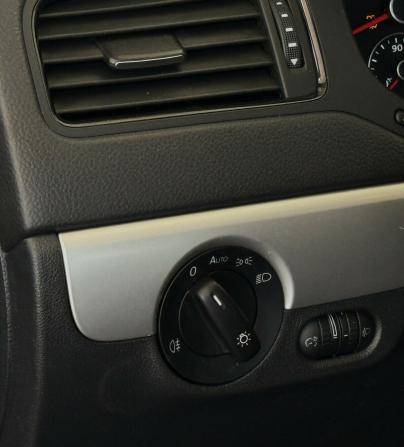 Volkswagen Jetta VI с пробегом 2012 года, цена 1 040 000 рублей, 118670 км, седан, Автокод Объявления