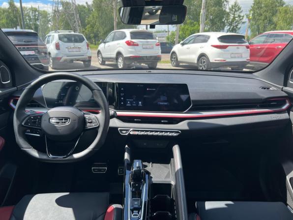 Geely Coolray I Рестайлинг с пробегом 2024 года, цена 2 343 500 рублей, 5902 км, внедорожник, Автокод Объявления