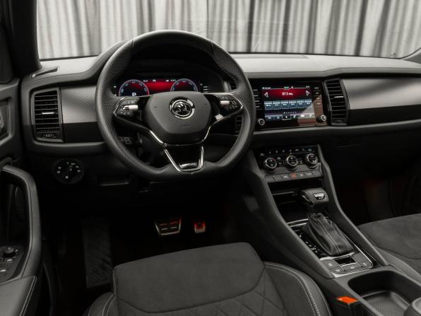 Skoda Kodiaq I Рестайлинг с пробегом 2024 года, цена 4 240 000 рублей, 27164 км, внедорожник, Автокод Объявления