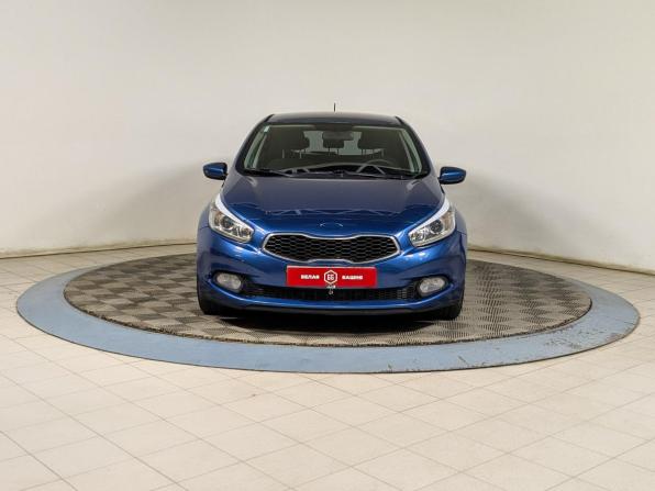 Kia Ceed II с пробегом 2012 года, цена 959 900 рублей, 209000 км, хэтчбек, Автокод Объявления