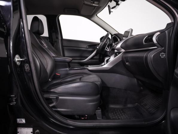 Mitsubishi Eclipse Cross I с пробегом 2019 года, цена 1 869 000 рублей, 152904 км, внедорожник, Автокод Объявления