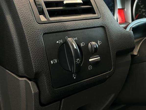 Ford Kuga I с пробегом 2012 года, цена 785 000 рублей, 247403 км, внедорожник, Автокод Объявления