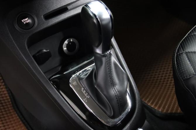 Renault Kaptur I с пробегом 2019 года, цена 1 595 950 рублей, 121400 км, внедорожник, Автокод Объявления