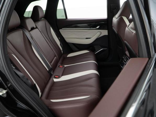 Geely Monjaro I с пробегом 2023 года, цена 3 470 050 рублей, 47436 км, внедорожник, Автокод Объявления
