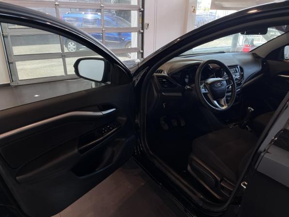 Lada (ВАЗ) Vesta I с пробегом 2020 года, цена 942 000 рублей, 145075 км, седан, Автокод Объявления