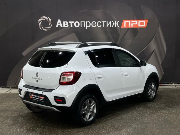 Renault Sandero II Рестайлинг с пробегом 2021 года, цена 1 079 000 рублей, 98508 км, хэтчбек, Автокод Объявления