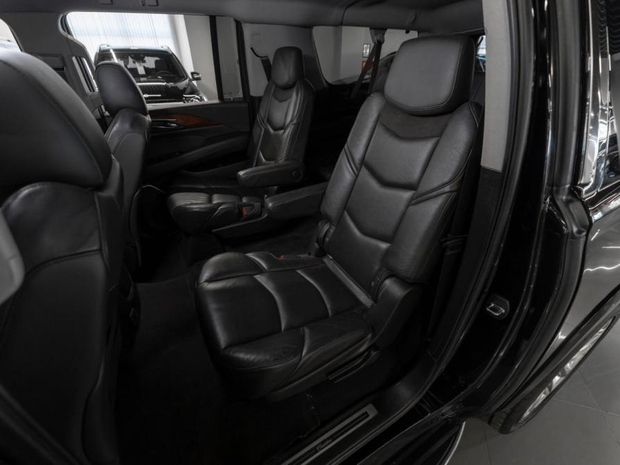 Cadillac Escalade IV Москва  - изображение 13