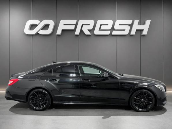 Mercedes-Benz CLS II (C218) Рестайлинг с пробегом 2015 года, цена 2 549 900 рублей, 267571 км, седан, Автокод Объявления