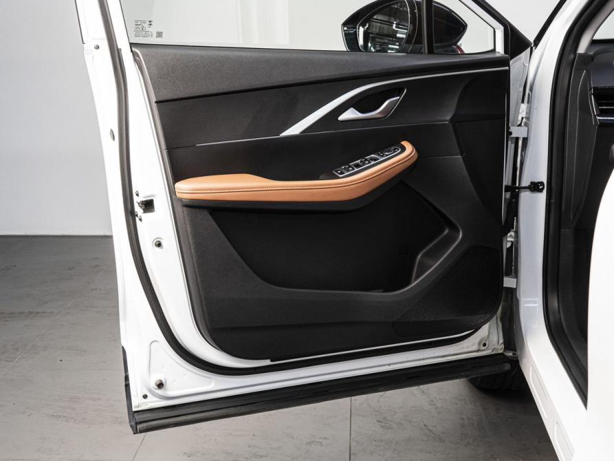Omoda C5 I Тюмень  - изображение 12