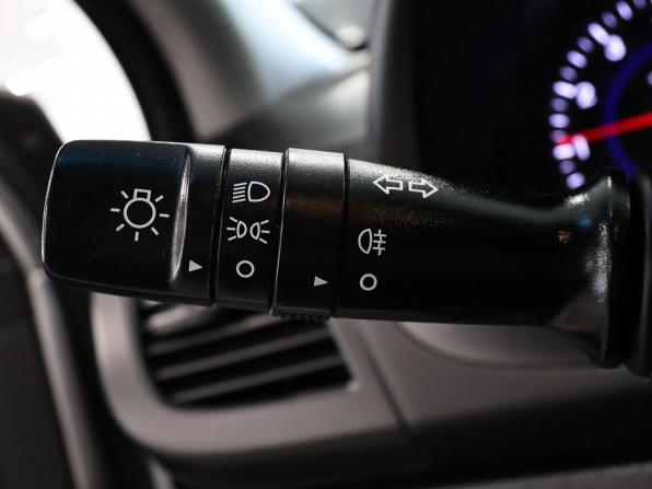 Hyundai Solaris I Рестайлинг с пробегом 2016 года, цена 978 000 рублей, 46240 км, седан, Автокод Объявления