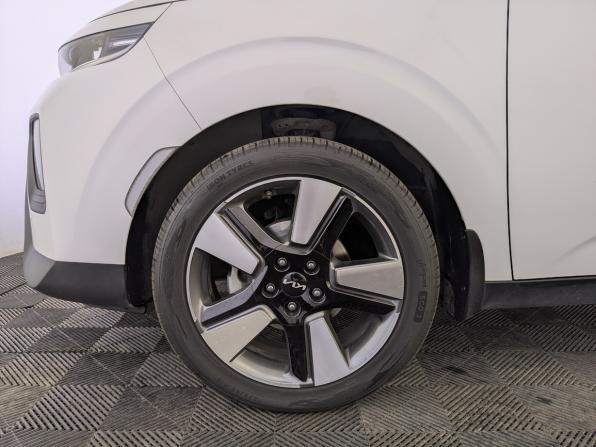 Kia Soul III с пробегом 2022 года, цена 2 550 000 рублей, 14000 км, хэтчбек, Автокод Объявления