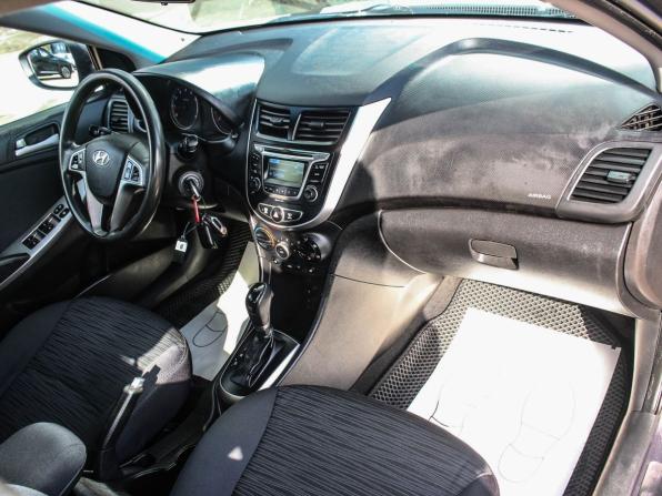 Hyundai Solaris I Рестайлинг с пробегом 2016 года, цена 933 600 рублей, 183222 км, седан, Автокод Объявления