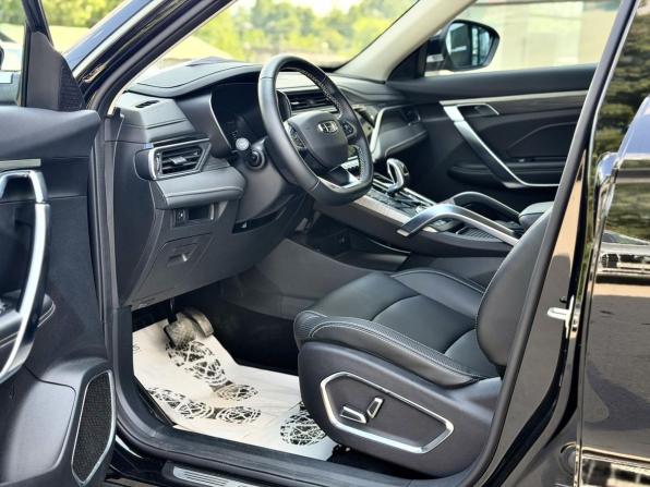 Geely Atlas Pro с пробегом 2024 года, цена 2 259 000 рублей, 15355 км, внедорожник, Автокод Объявления