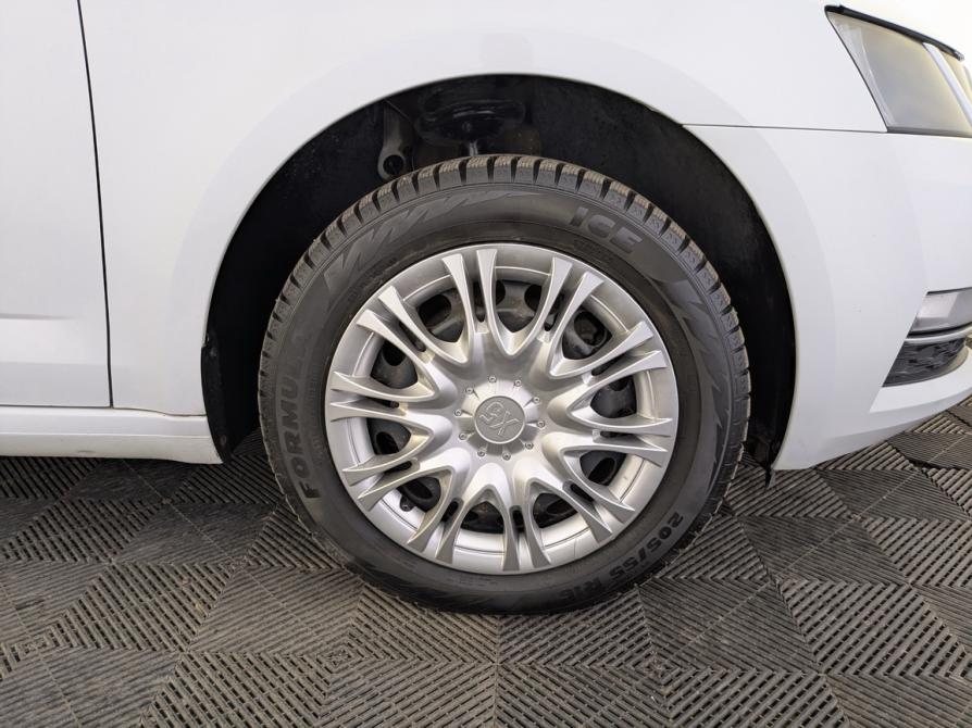 Skoda Octavia III (A7) Рестайлинг Москва  - изображение 18