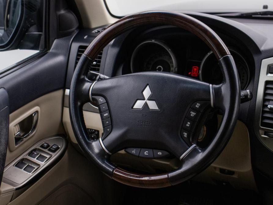Mitsubishi Pajero IV Рестайлинг 2 Москва  - изображение 17