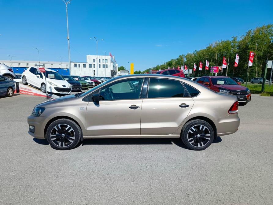 Volkswagen Polo V Рестайлинг Тюмень  - изображение 4