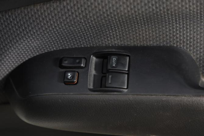 Toyota Succeed I с пробегом 2003 года, цена 529 000 рублей, 380000 км, универсал, Автокод Объявления