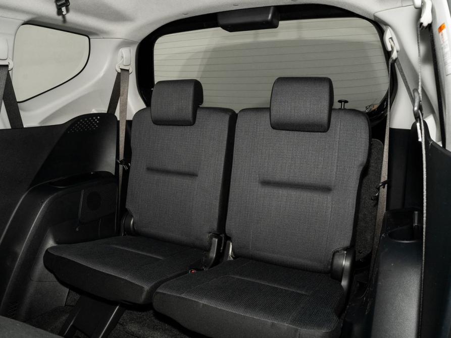 Toyota Sienta II Иркутск  - изображение 8