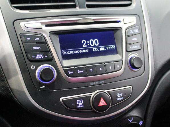 Hyundai Solaris I Рестайлинг с пробегом 2016 года, цена 1 110 000 рублей, 133511 км, хэтчбек, Автокод Объявления