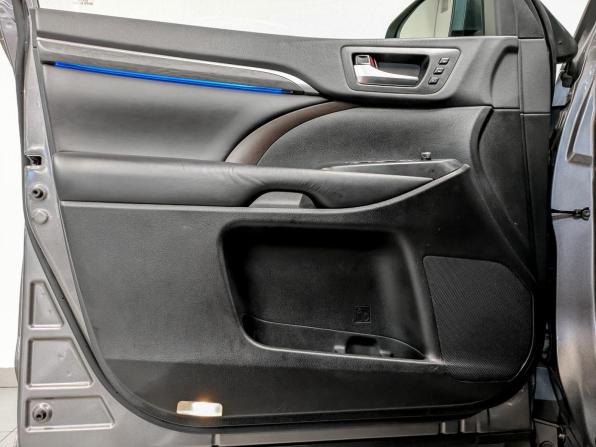 Toyota Highlander III (XU50) Рестайлинг с пробегом 2019 года, цена 3 390 000 рублей, 160971 км, внедорожник, Автокод Объявления
