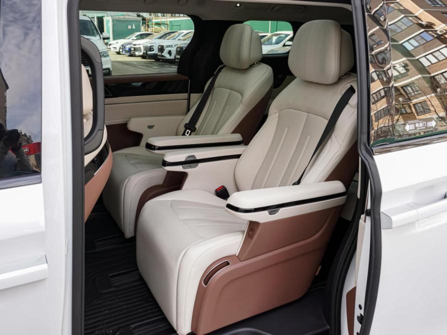 BYD Xia (M9) Краснодар  - изображение 9