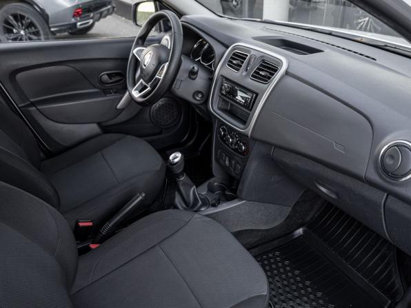 Renault Sandero II Рестайлинг с пробегом 2021 года, цена 1 436 000 рублей, 10000 км, хэтчбек, Автокод Объявления