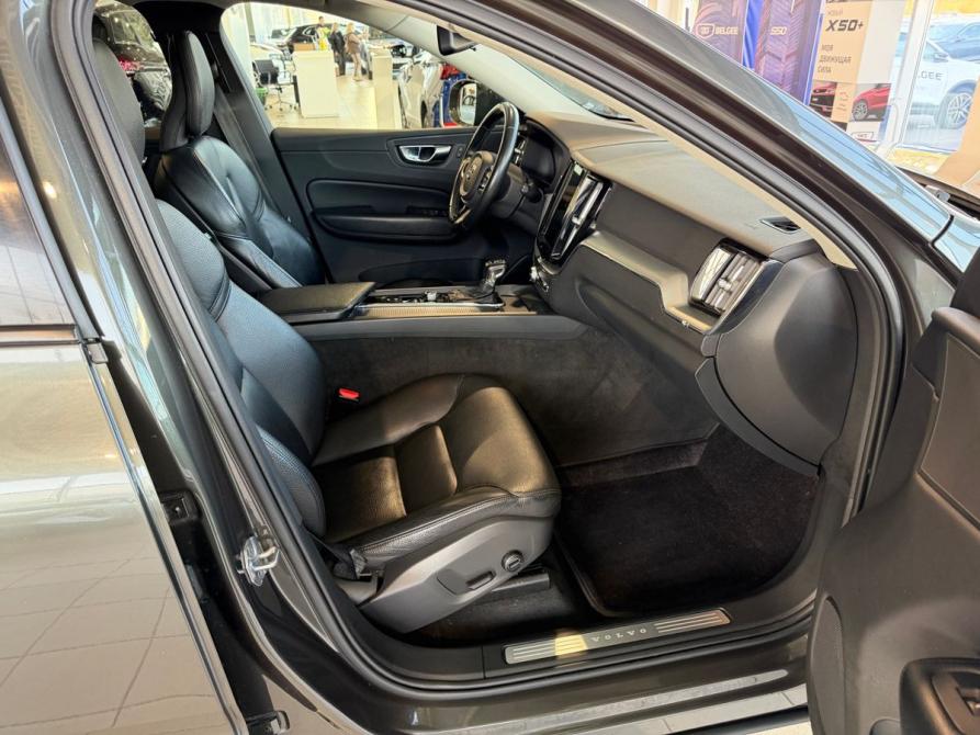 Volvo XC60 II Москва  - изображение 32