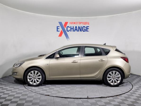 Opel Astra J с пробегом 2010 года, цена 489 000 рублей, 209717 км, хэтчбек, Автокод Объявления