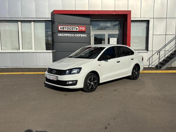 Volkswagen Polo V Рестайлинг с пробегом 2016 года, цена 890 000 рублей, 87933 км, седан, Автокод Объявления