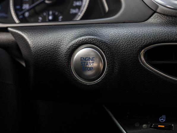 Hyundai Sonata VIII (DN8) с пробегом 2019 года, цена 2 330 000 рублей, 100598 км, седан, Автокод Объявления