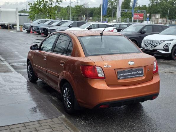 Kia Rio II Рестайлинг с пробегом 2010 года, цена 398 000 рублей, 261264 км, седан, Автокод Объявления