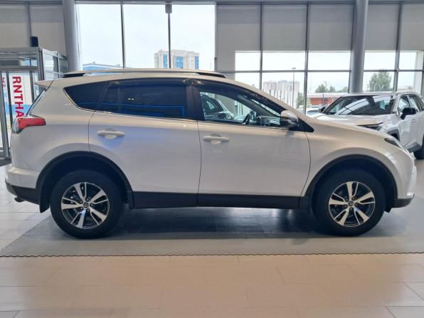 Toyota RAV4 IV (XA40) Рестайлинг с пробегом 2019 года, цена 2 829 000 рублей, 66800 км, внедорожник, Автокод Объявления
