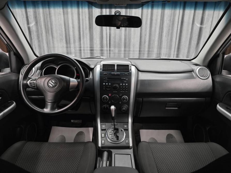 Suzuki Grand Vitara II Рестайлинг Красноярск  - изображение 11
