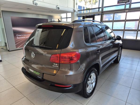 Volkswagen Tiguan I Рестайлинг с пробегом 2014 года, цена 1 199 000 рублей, 130670 км, внедорожник, Автокод Объявления