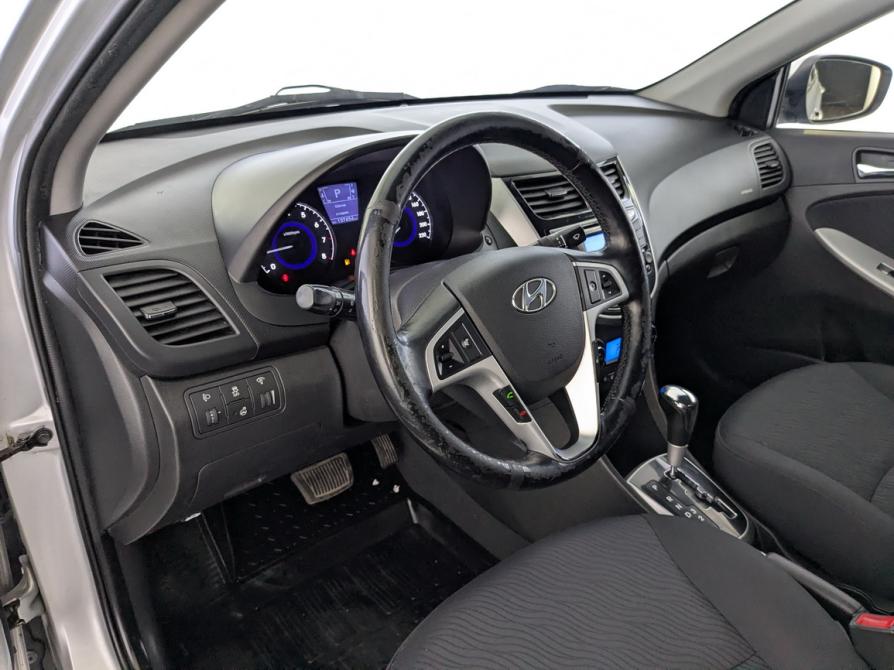 Hyundai Solaris I Москва  - изображение 16