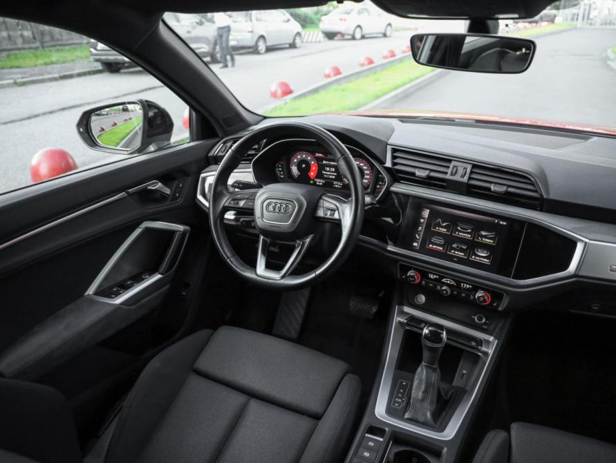 Audi Q3 II (F3) Санкт-Петербург  - изображение 13