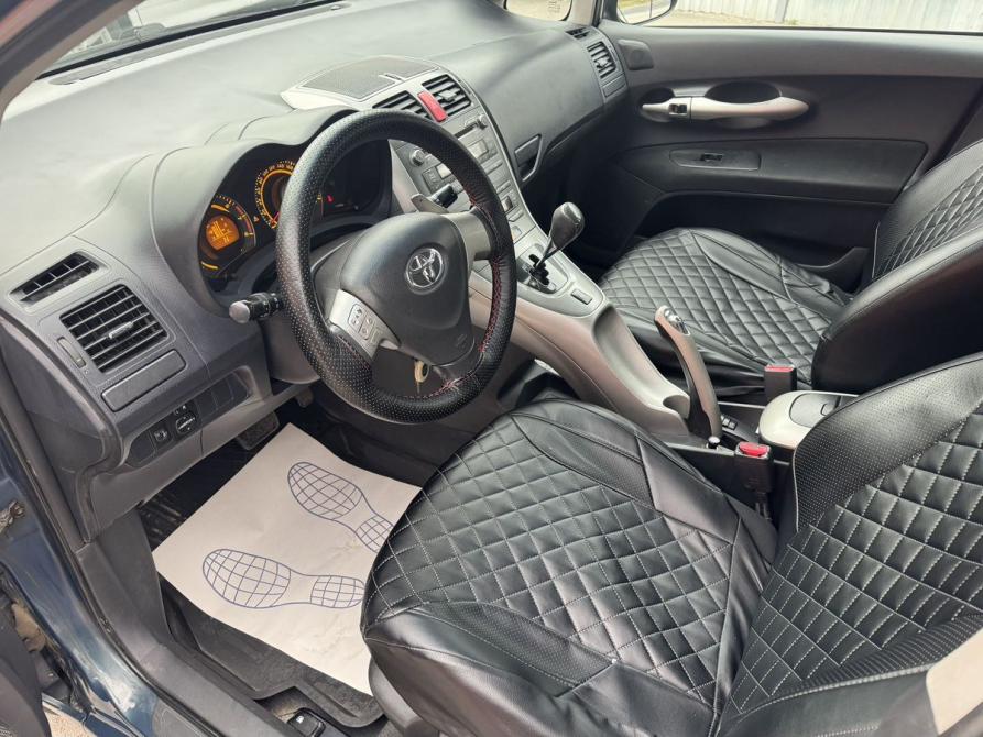 Toyota Auris I Сызрань  - изображение 8