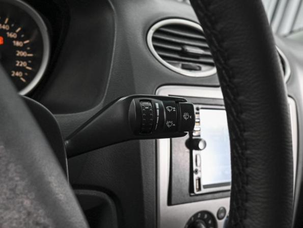 Ford Focus II Рестайлинг с пробегом 2009 года, цена 649 000 рублей, 265352 км, хэтчбек, Автокод Объявления