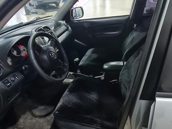 Toyota RAV4 II (XA20) Рестайлинг с пробегом 2005 года, цена 850 000 рублей, 180158 км, внедорожник, Автокод Объявления