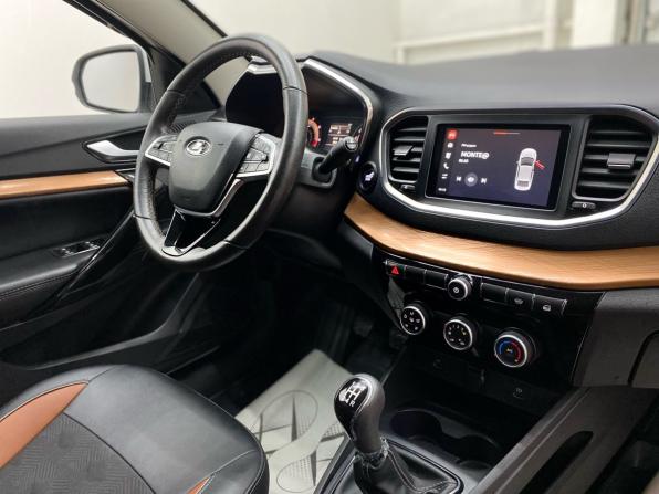 Lada (ВАЗ) Vesta I Рестайлинг (NG) с пробегом 2023 года, цена 1 420 000 рублей, 45105 км, седан, Автокод Объявления
