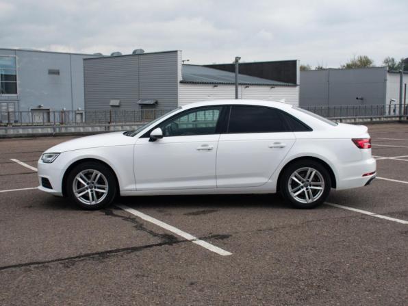 Audi A4 V (B9) с пробегом 2019 года, цена 1 999 000 рублей, 174344 км, седан, Автокод Объявления