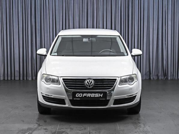 Volkswagen Passat B6 с пробегом 2009 года, цена 795 000 рублей, 272096 км, седан, Автокод Объявления