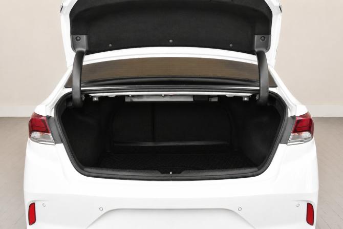 Hyundai Sonata VII (LF) Рестайлинг с пробегом 2019 года, цена 1 100 000 рублей, 327303 км, седан, Автокод Объявления