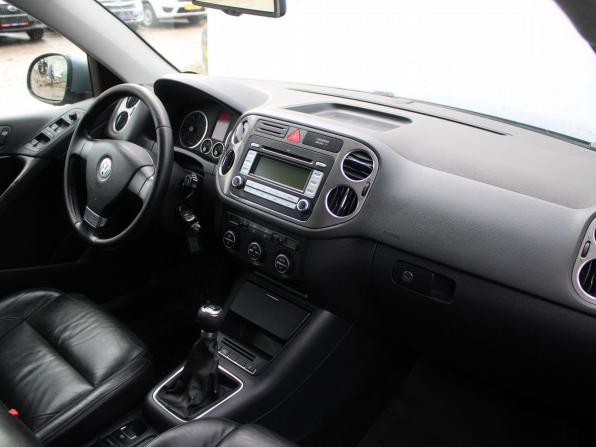Volkswagen Tiguan I с пробегом 2008 года, цена 799 000 рублей, 256801 км, внедорожник, Автокод Объявления