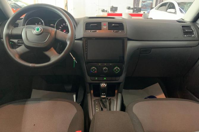 Skoda Yeti I с пробегом 2013 года, цена 935 000 рублей, 199296 км, внедорожник, Автокод Объявления