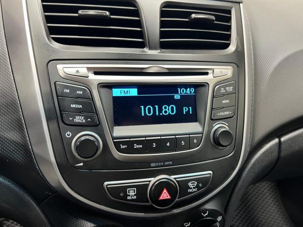 Hyundai Solaris I Рестайлинг с пробегом 2016 года, цена 1 070 500 рублей, 158434 км, седан, Автокод Объявления