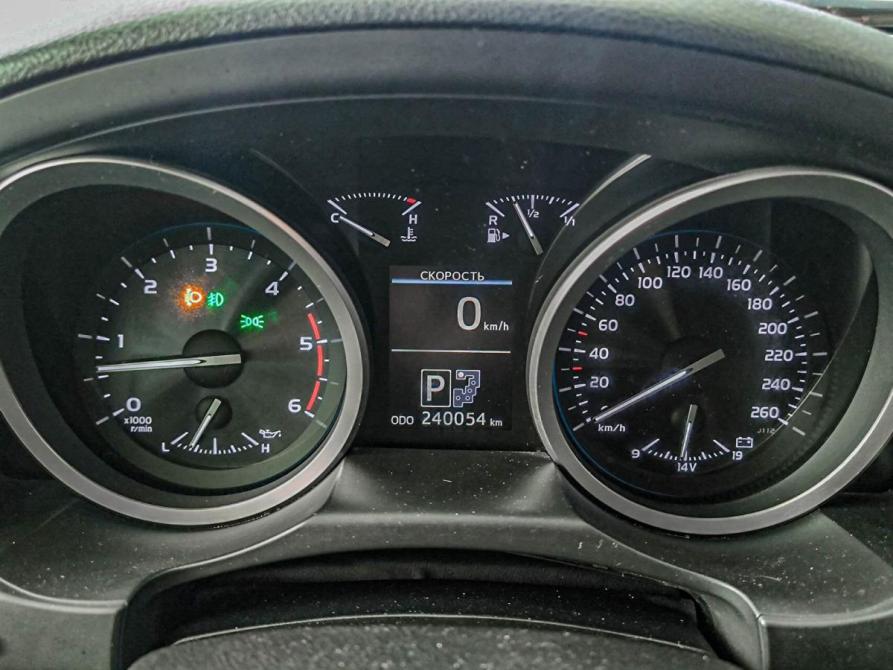 Toyota Land Cruiser 200 Series Рестайлинг 1 Казань  - изображение 16