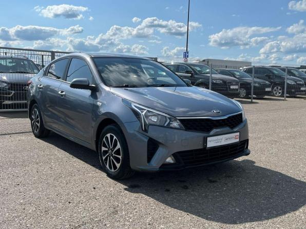 Kia Rio IV Рестайлинг с пробегом 2020 года, цена 1 376 990 рублей, 96296 км, седан, Автокод Объявления
