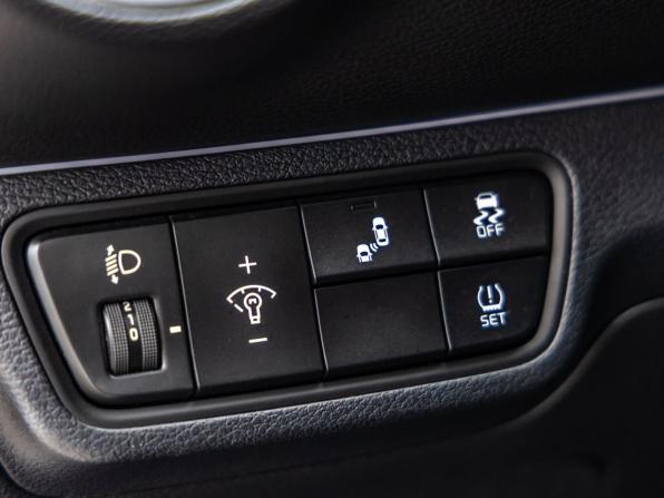 Kia Cerato IV Рестайлинг с пробегом 2021 года, цена 2 198 000 рублей, 84441 км, седан, Автокод Объявления